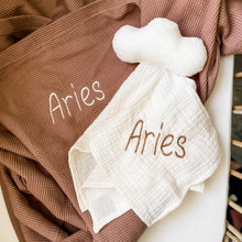 Load image into Gallery viewer, Personalised Cotton Waffle Blanket