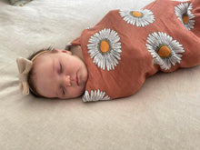 Load image into Gallery viewer, Swaddle - Spring Blossom