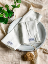 Load image into Gallery viewer, Two-layer Bamboo Cotton Trifold