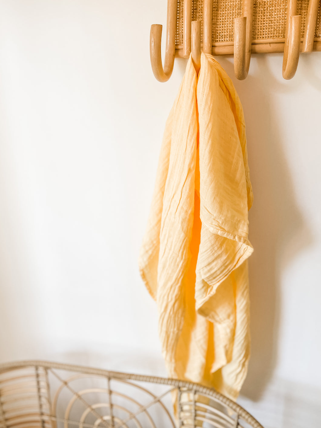 Swaddle - Yellow
