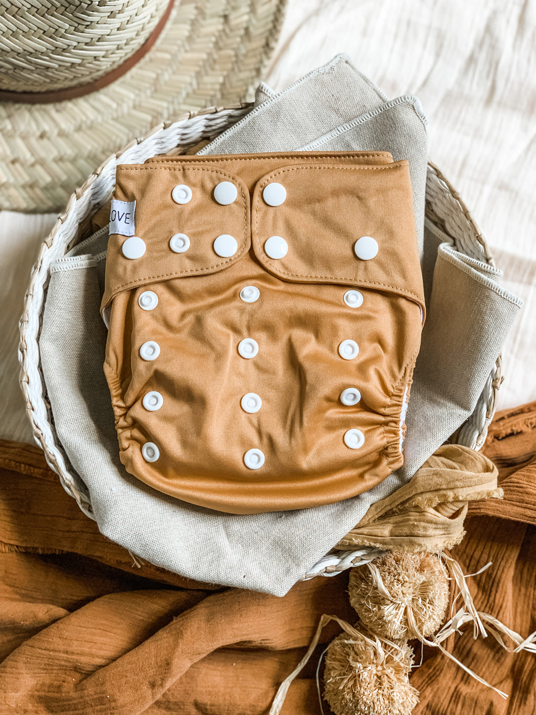 Bare Love Basics - Cinnamon