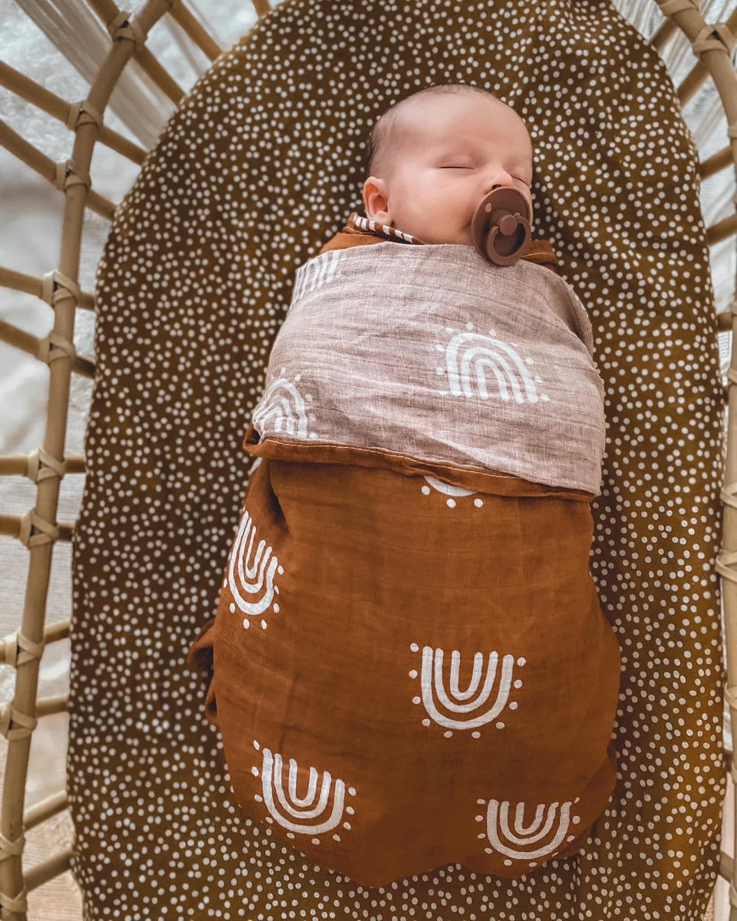 Swaddle - Over the Rainbow