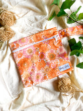Load image into Gallery viewer, MINI WET BAG - Sadie
