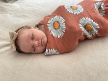 Load image into Gallery viewer, Swaddle - Spring Blossom
