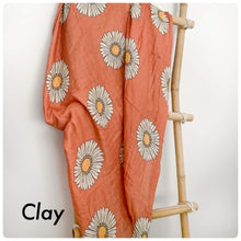 Load image into Gallery viewer, Swaddle - Spring Blossom
